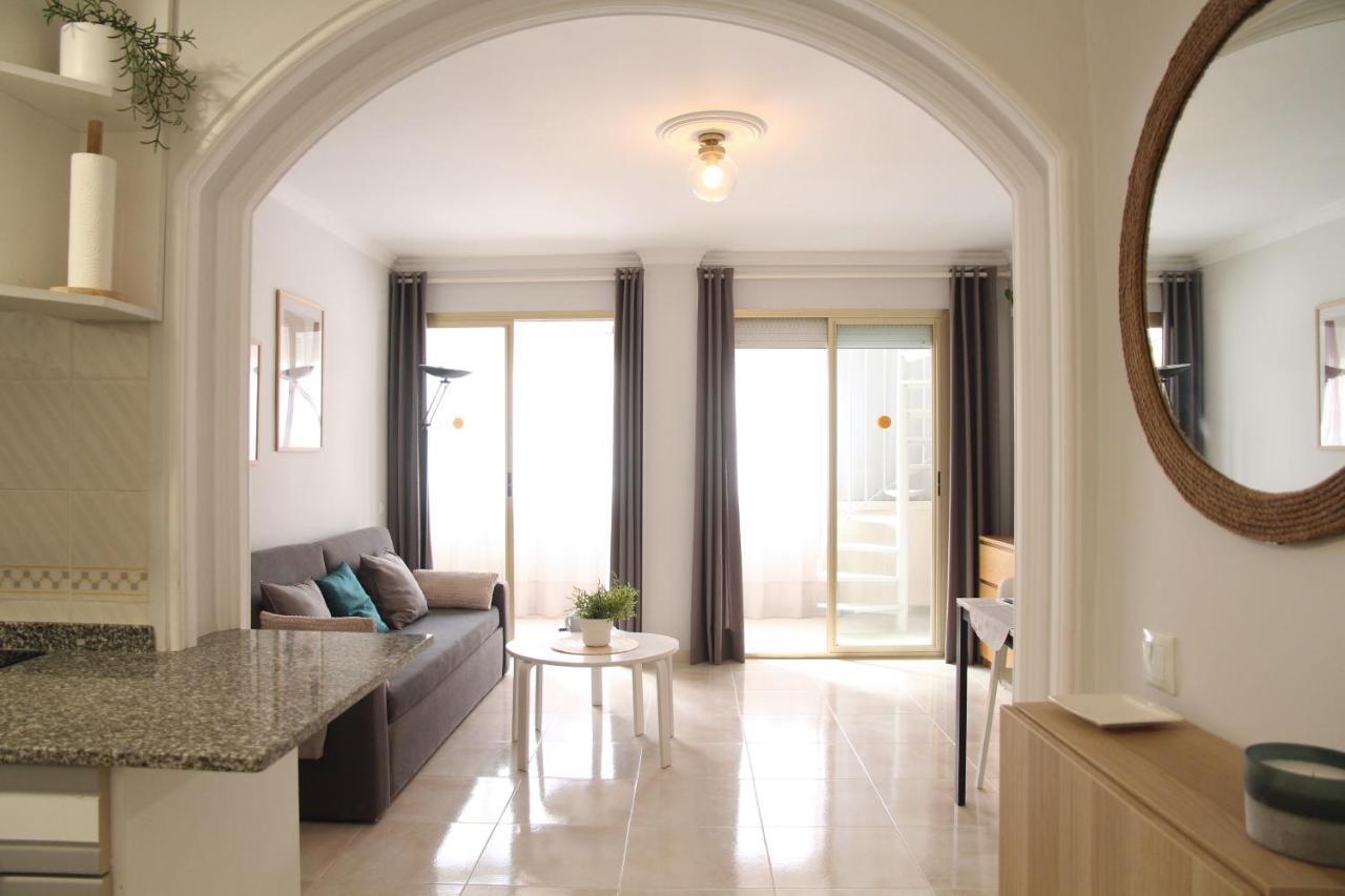 La Perla Apartment, Paradis Park, La Pineda - Atico 1ª Linea - Solarium - Wifi - Piscina Eksteriør bilde