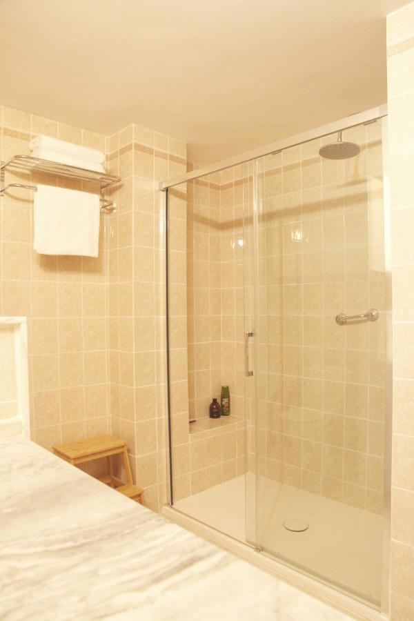 La Perla Apartment, Paradis Park, La Pineda - Atico 1ª Linea - Solarium - Wifi - Piscina Eksteriør bilde